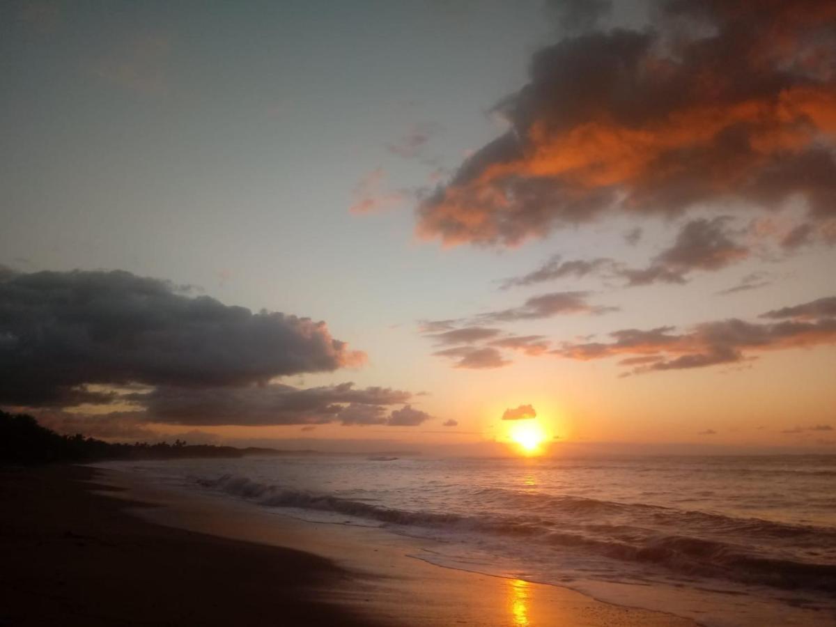 Pousada Praia De Tairu Armacao do Tairu エクステリア 写真