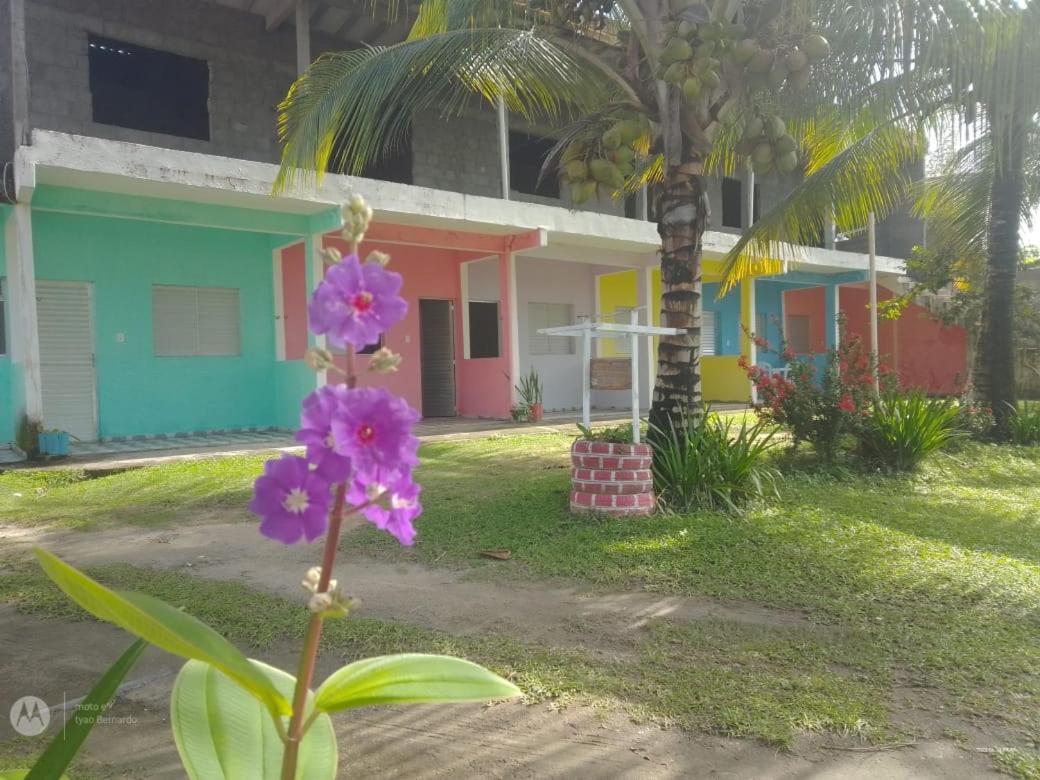 Pousada Praia De Tairu Armacao do Tairu エクステリア 写真